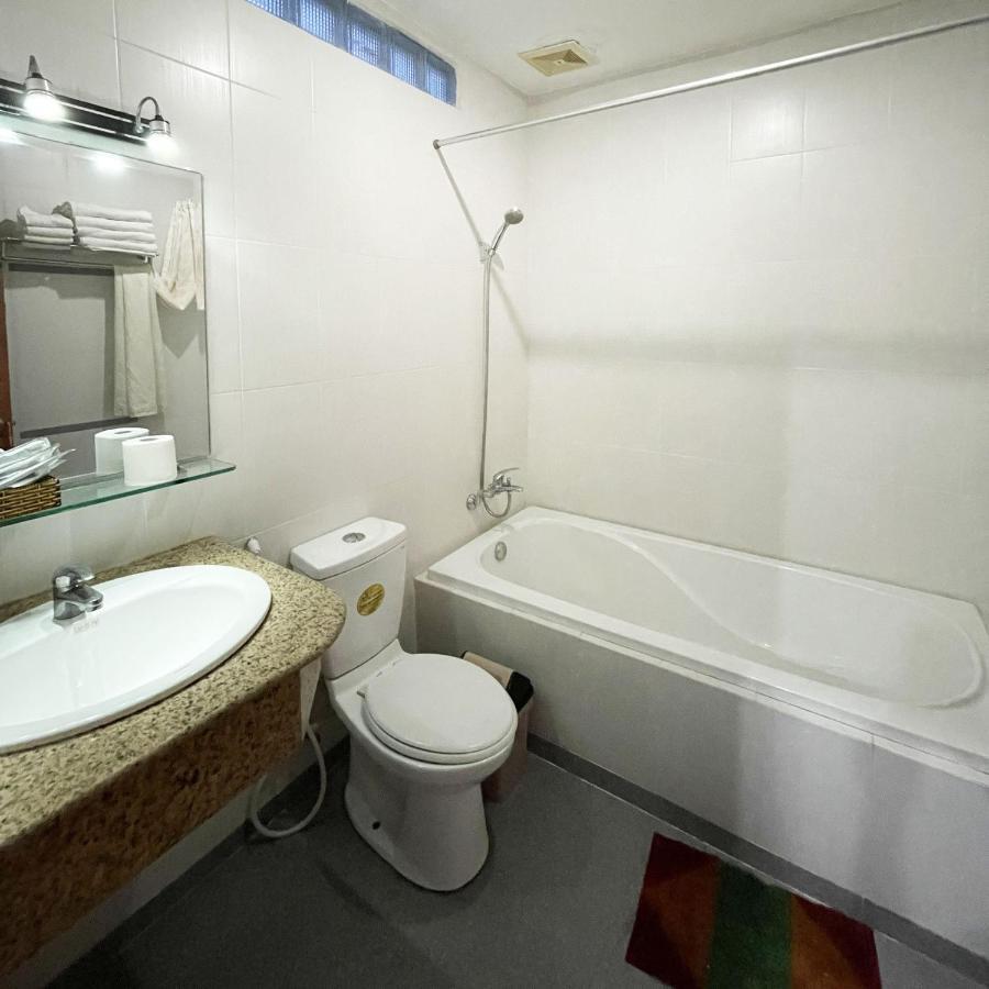 Ocean Bay Hotel Nha Trang Exteriör bild
